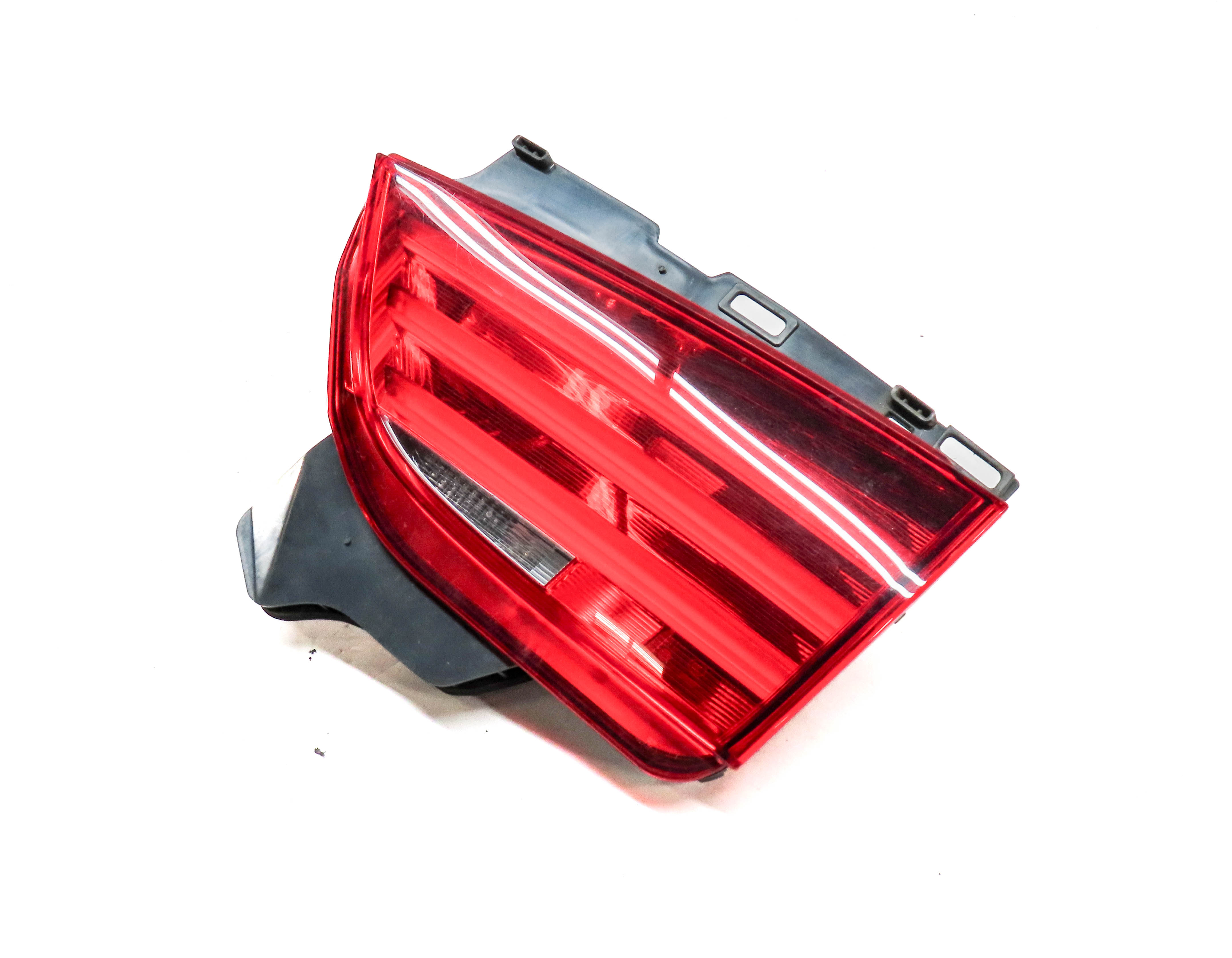 2010-2013 BMW 535iGT 550iGT (F07) RIGHT PASSENGER TRUNK LID TAILLIGHT LIGHT LAMP — exact item pictured